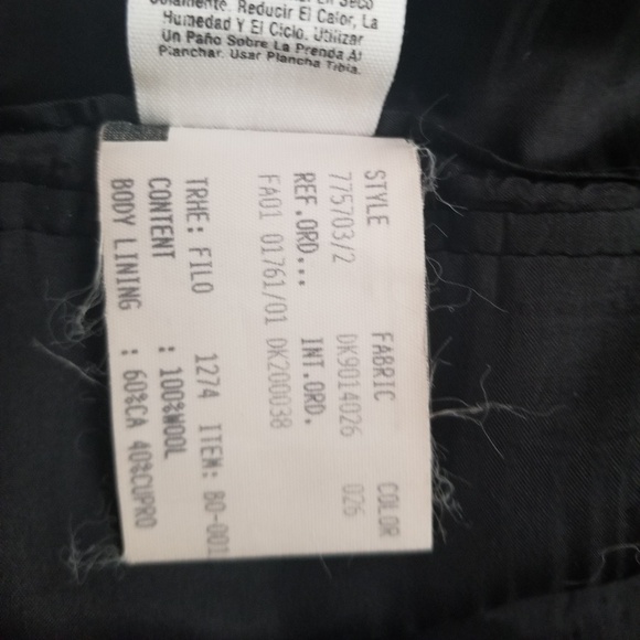 Donna Karen Italian suit - Picture 4 of 4